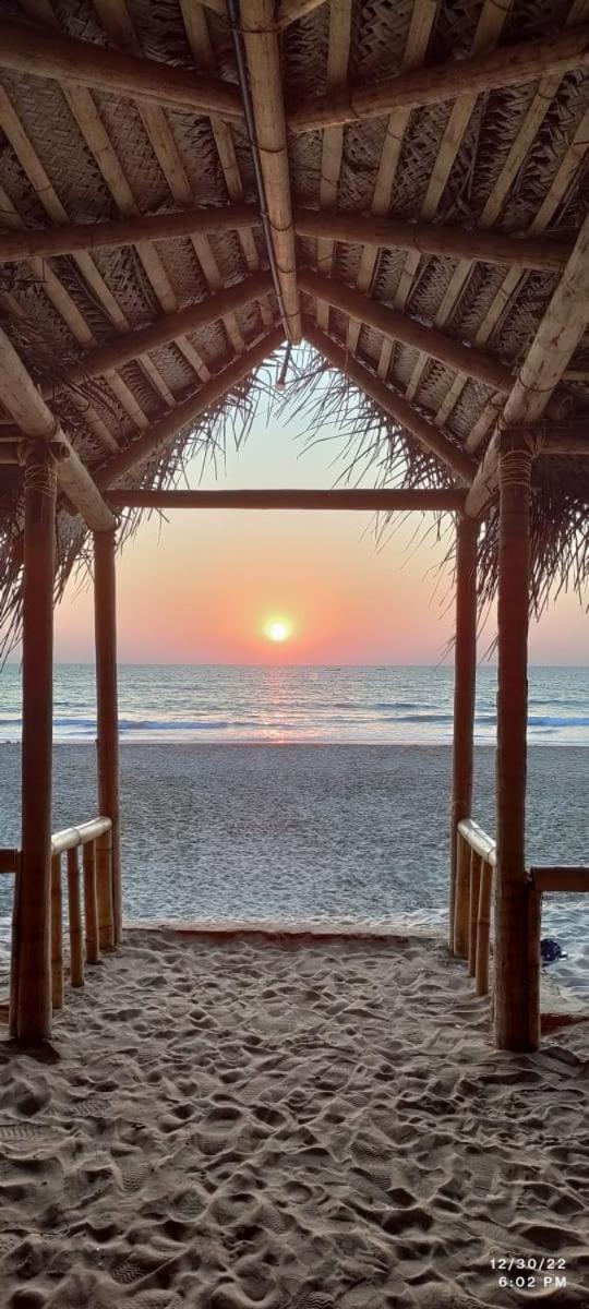 The Meraki Beach Resort Gokarna โกการ์นา ภายนอก รูปภาพ